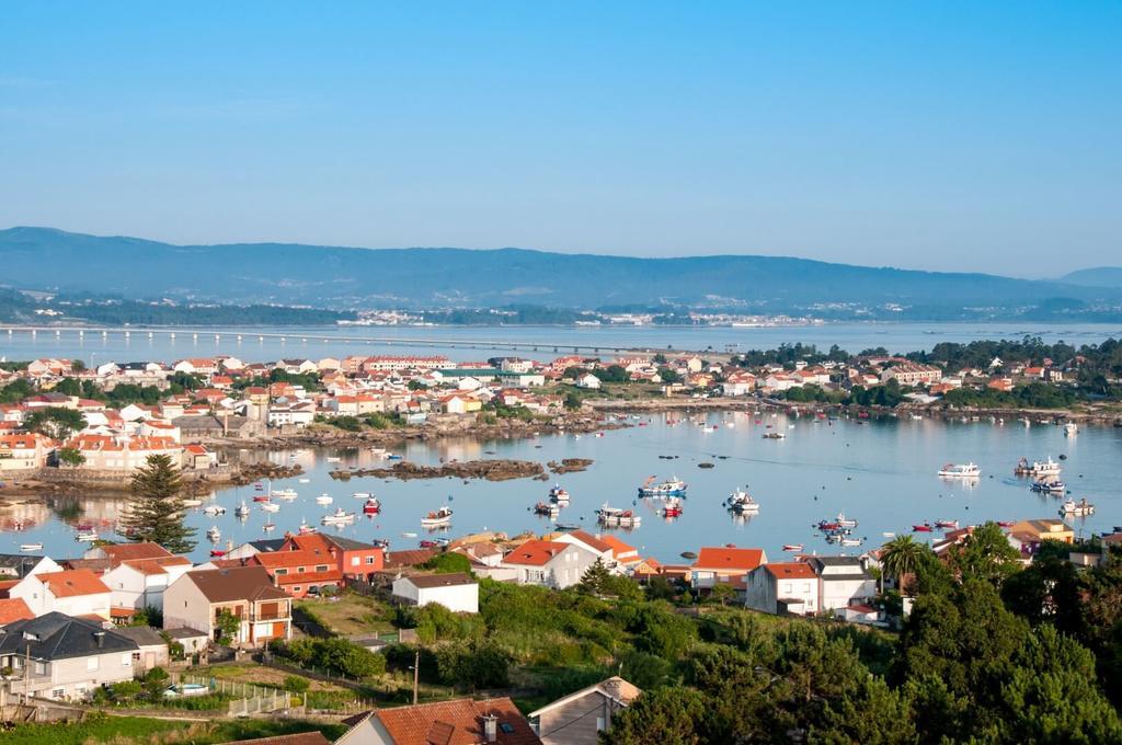 Apartamentos Arosa A Illa de Arousa Buitenkant foto