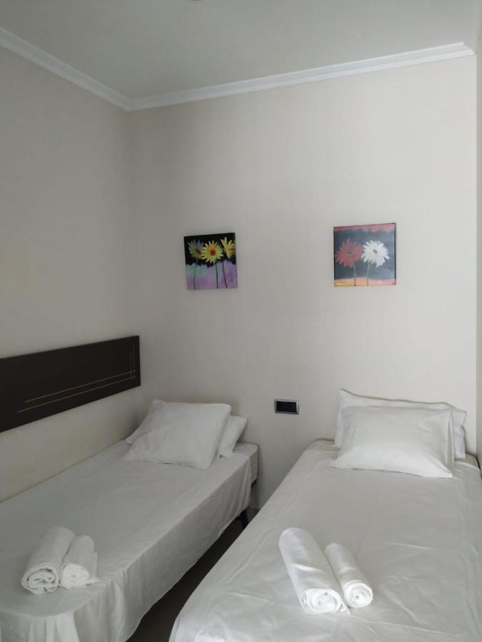 Apartamentos Arosa A Illa de Arousa Buitenkant foto